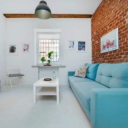 Loft Hideaway By Bookinghost *