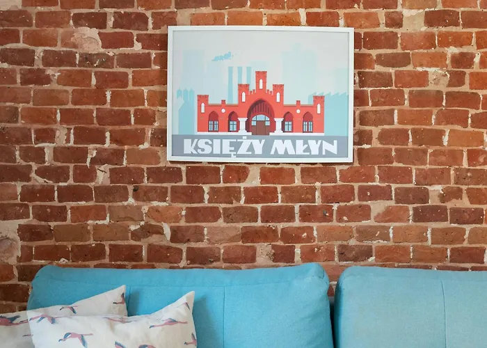 Loft Hideaway By Bookinghost